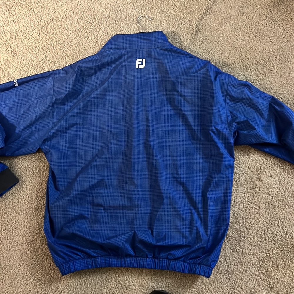 Pullover Golf Jacket - image 6